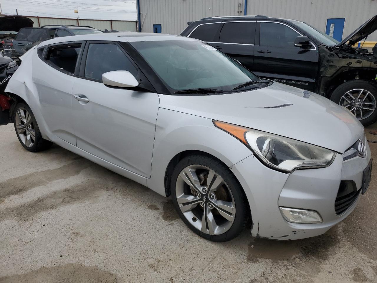 KMHTC6AD5CU059028 2012 Hyundai Veloster