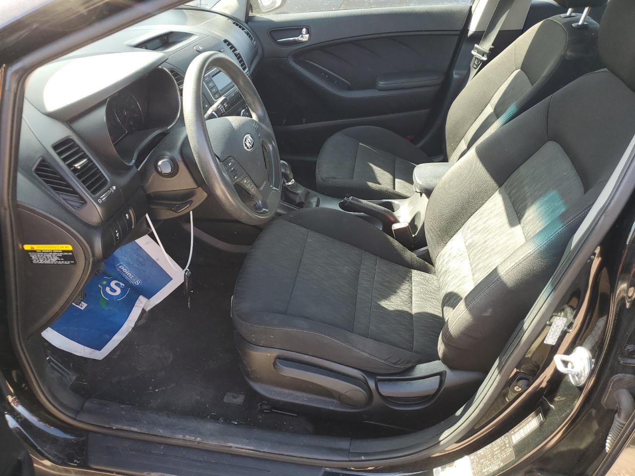 KNAFK4A63G5551418 2016 Kia Forte Lx