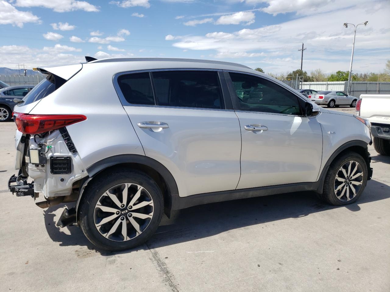 KNDPNCAC1H7205498 2017 Kia Sportage Ex