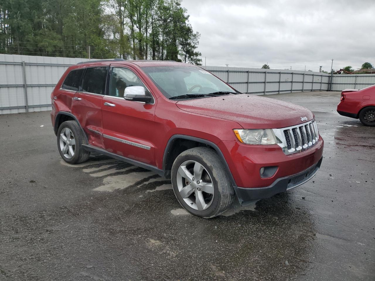 1C4RJFCT3DC639281 2013 Jeep Grand Cherokee Overland