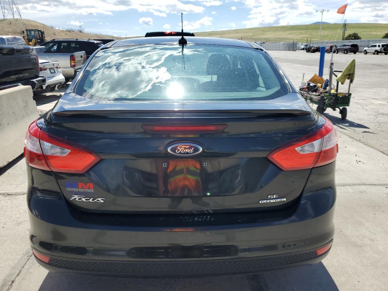 1FAHP3F23CL426878 2012 Ford Focus Se