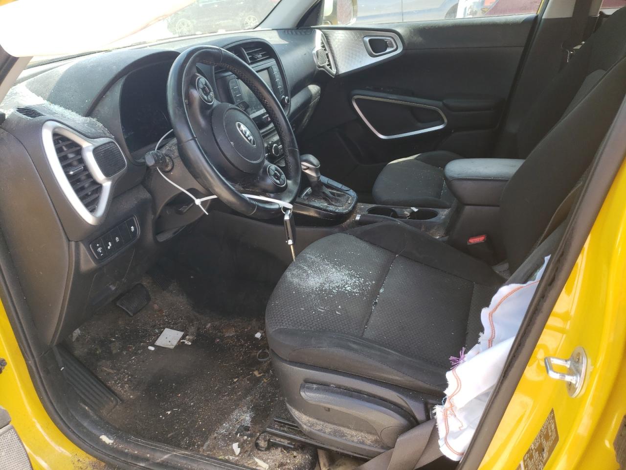 KNDJ23AU1L7090109 2020 Kia Soul Lx