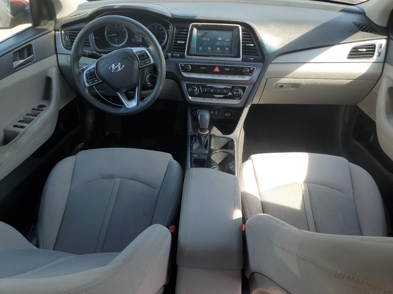 5NPE24AF1KH801648 2019 Hyundai Sonata Se
