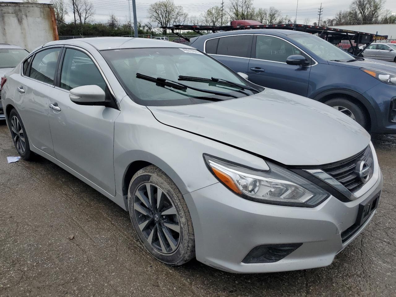 2018 Nissan Altima 2.5 vin: 1N4AL3AP8JC188894