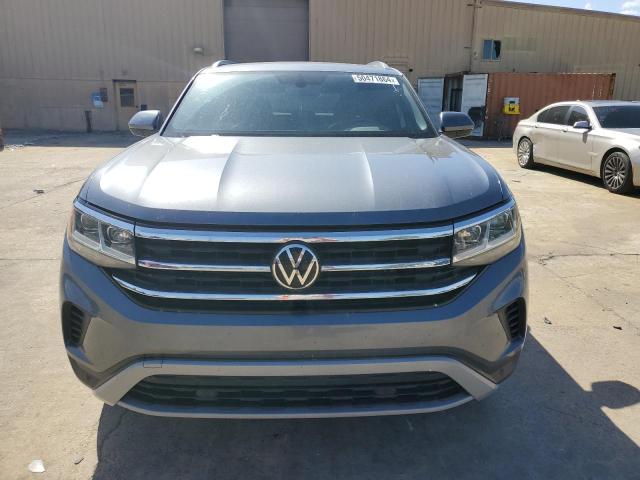 1V25C2CA3LC205195 Volkswagen Atlas CROS 5