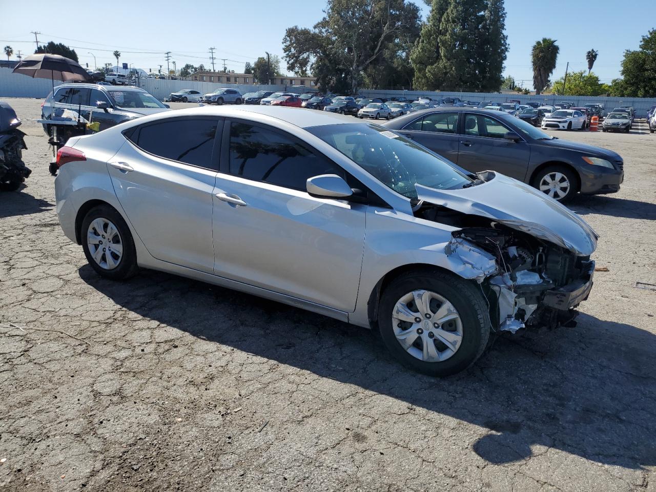 5NPDH4AE6GH697554 2016 Hyundai Elantra Se