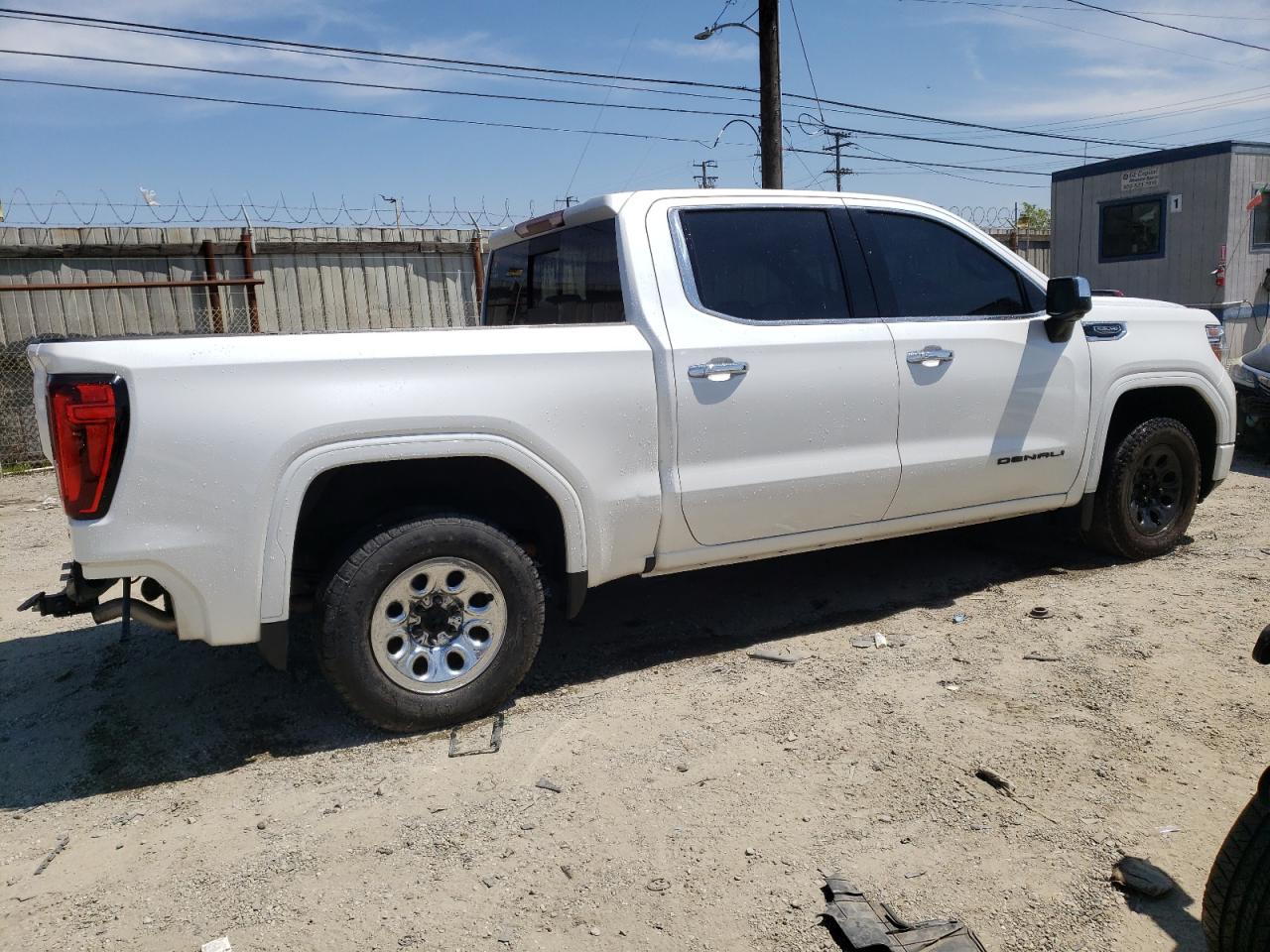 2020 GMC Sierra C1500 Denali vin: 1GTP8FED7LZ304092