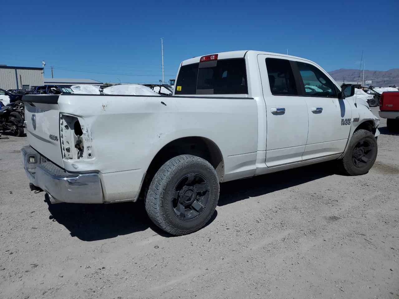 1C6RR7GT9GS293862 2016 Ram 1500 Slt