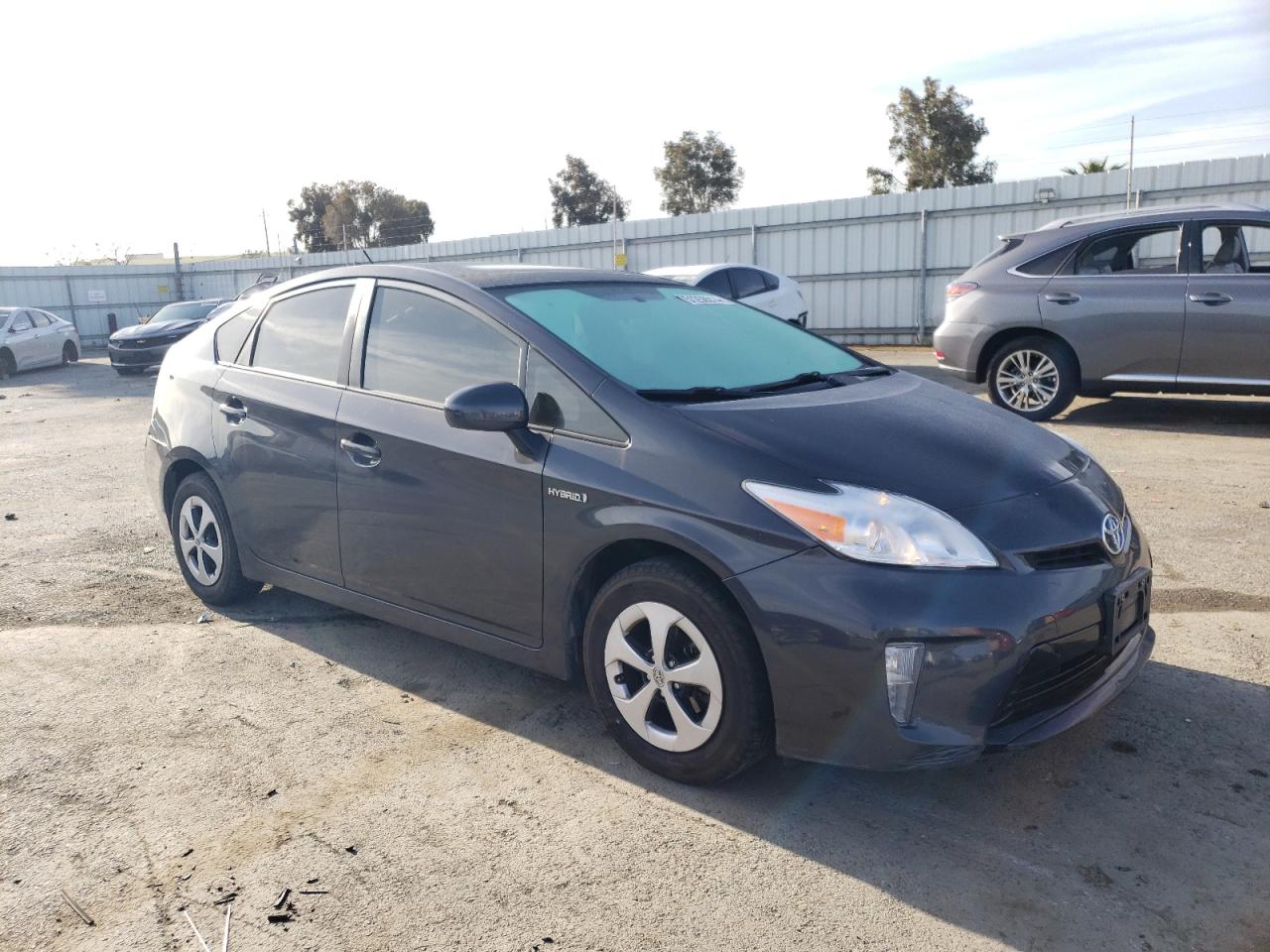 JTDKN3DU2E1765365 2014 Toyota Prius