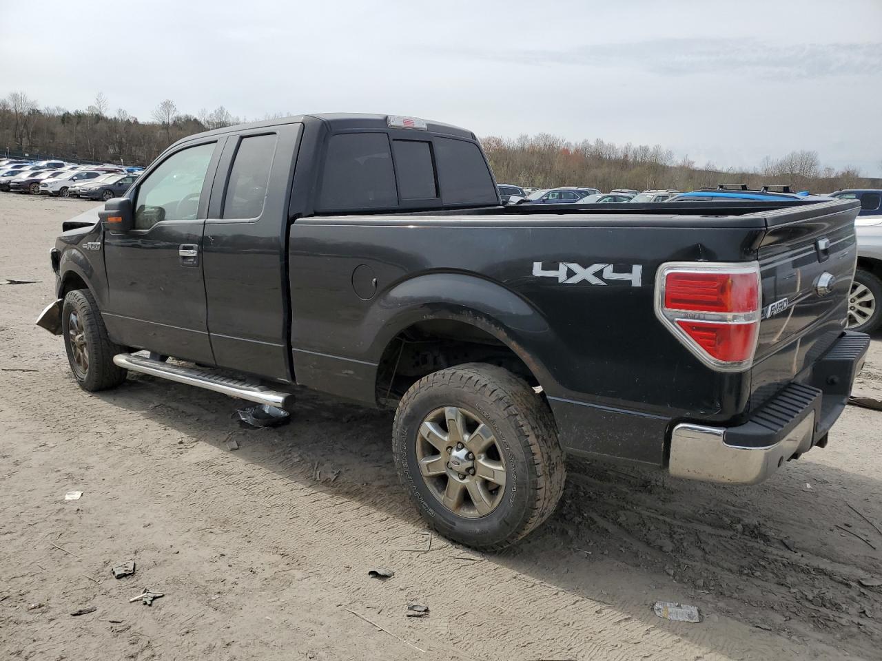 2014 Ford F150 Super Cab vin: 1FTFX1EF8EFB06032