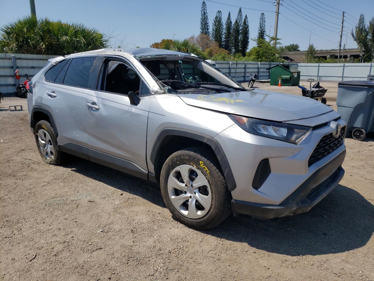 2T3H1RFV2MW127048 2021 Toyota Rav4 Le