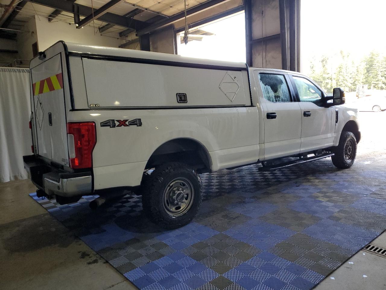 2019 Ford F250 Super Duty vin: 1FT7W2B60KED00010