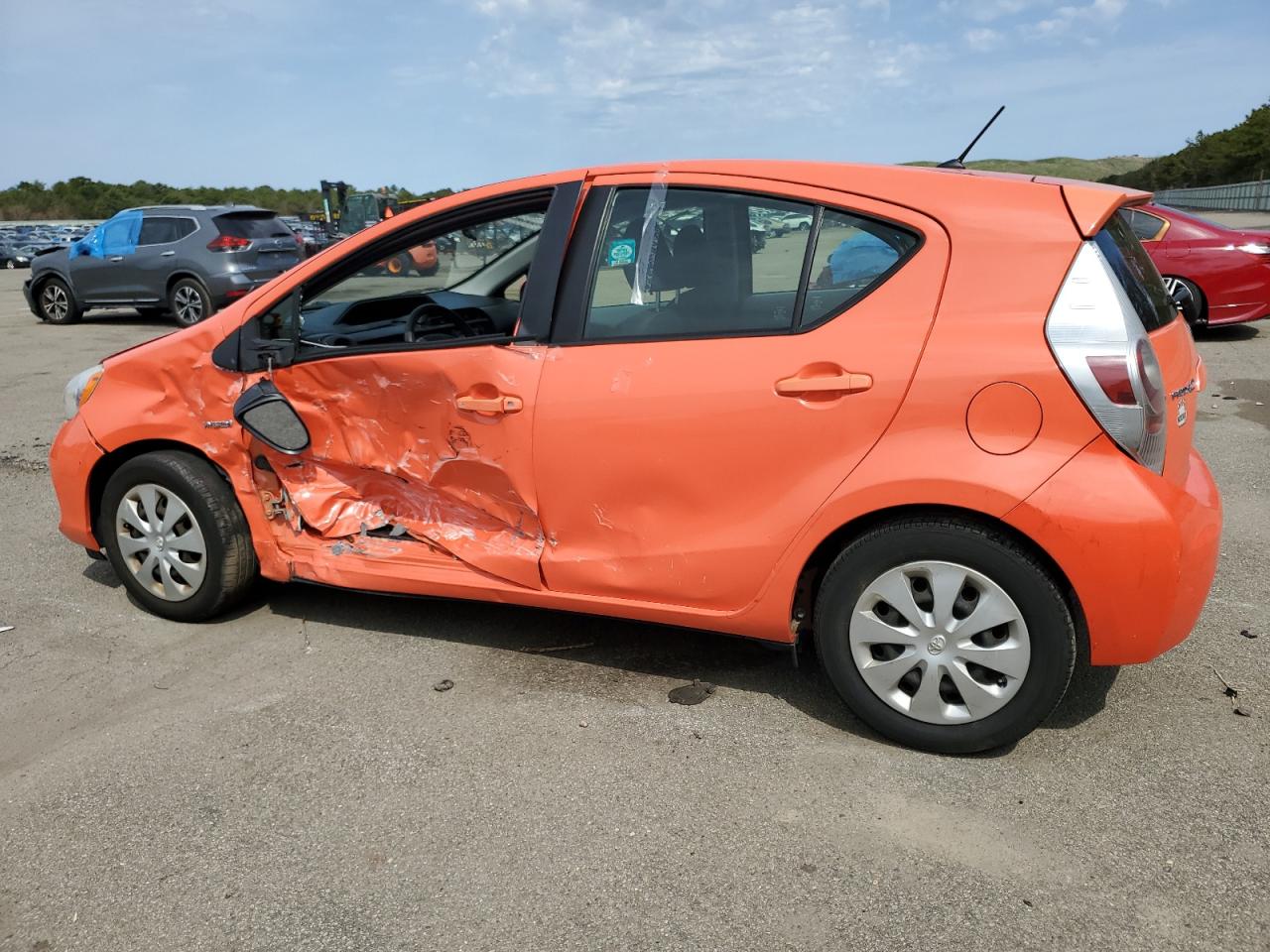 JTDKDTB39E1083483 2014 Toyota Prius C