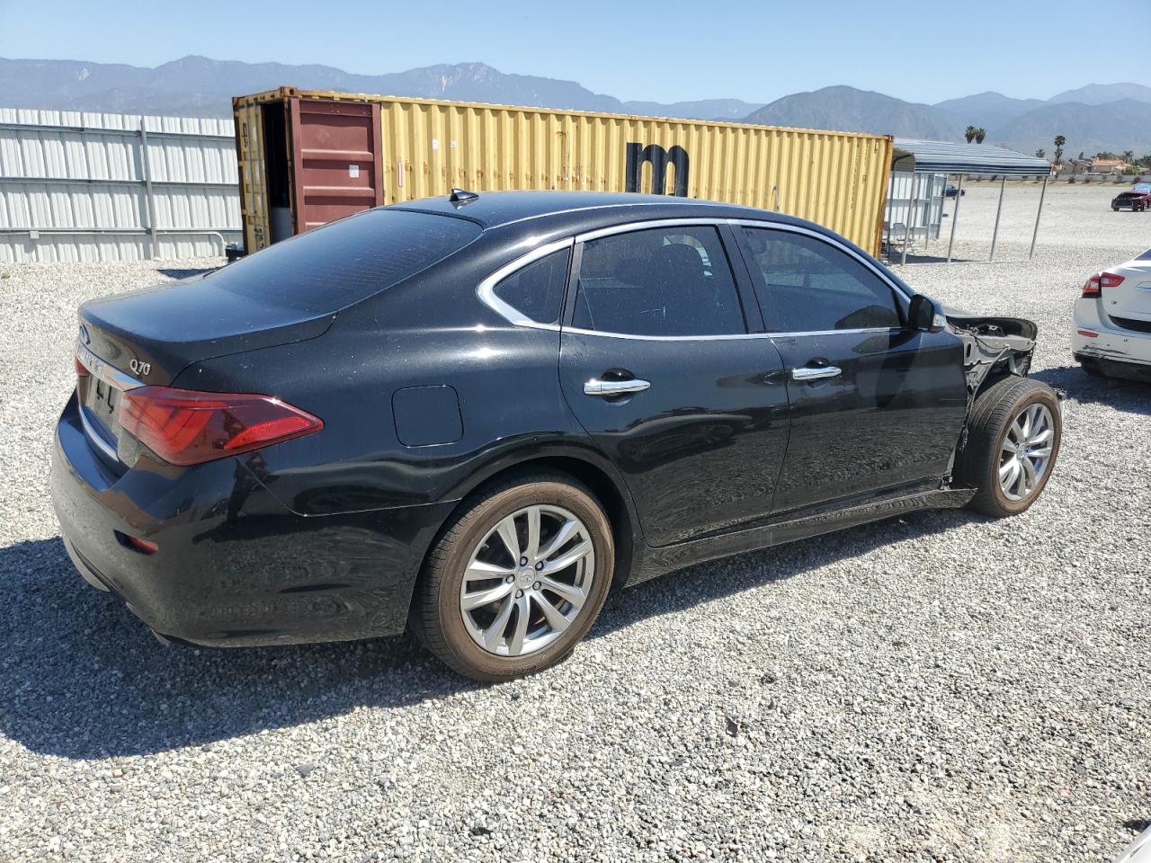 2015 Infiniti Q70 3.7 vin: JN1BY1AP5FM540046