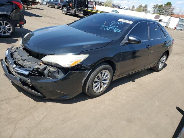 Lot #2505253582 2015 TOYOTA CAMRY LE salvage car