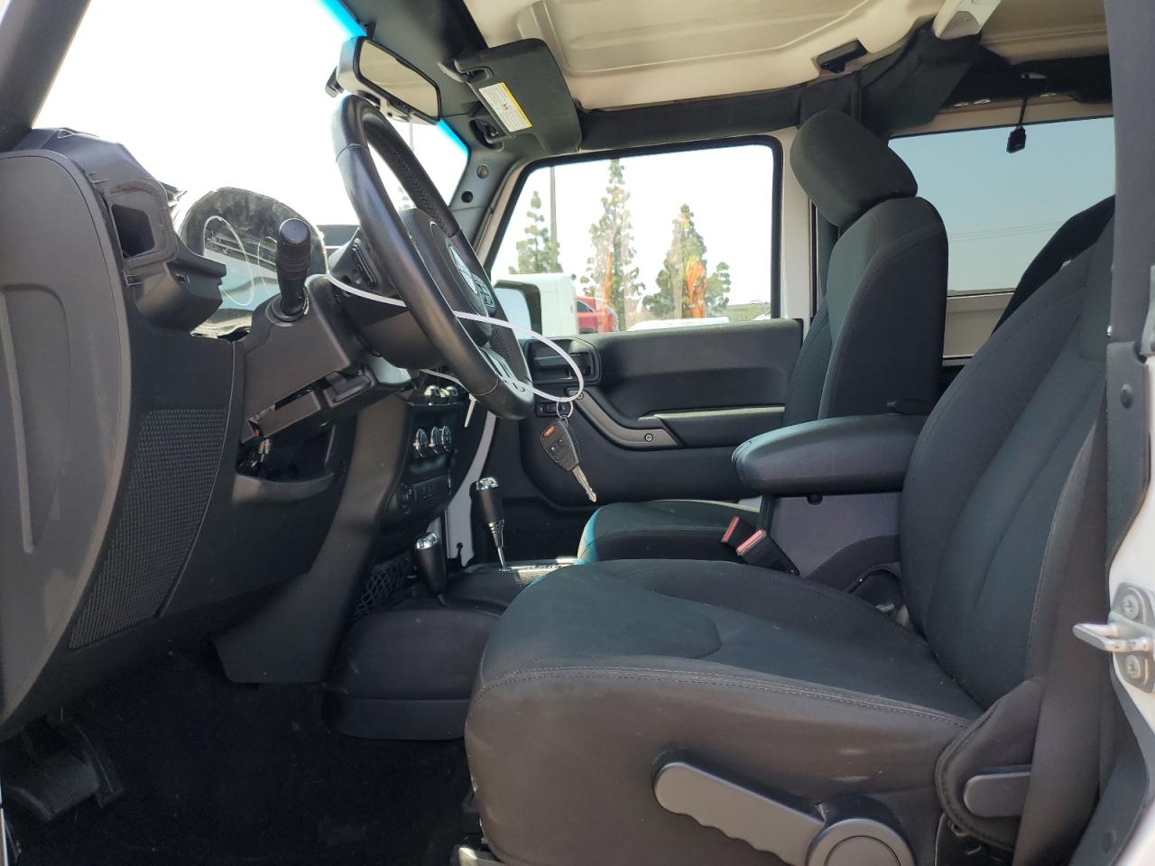 1C4AJWAG1GL204962 2016 Jeep Wrangler Sport