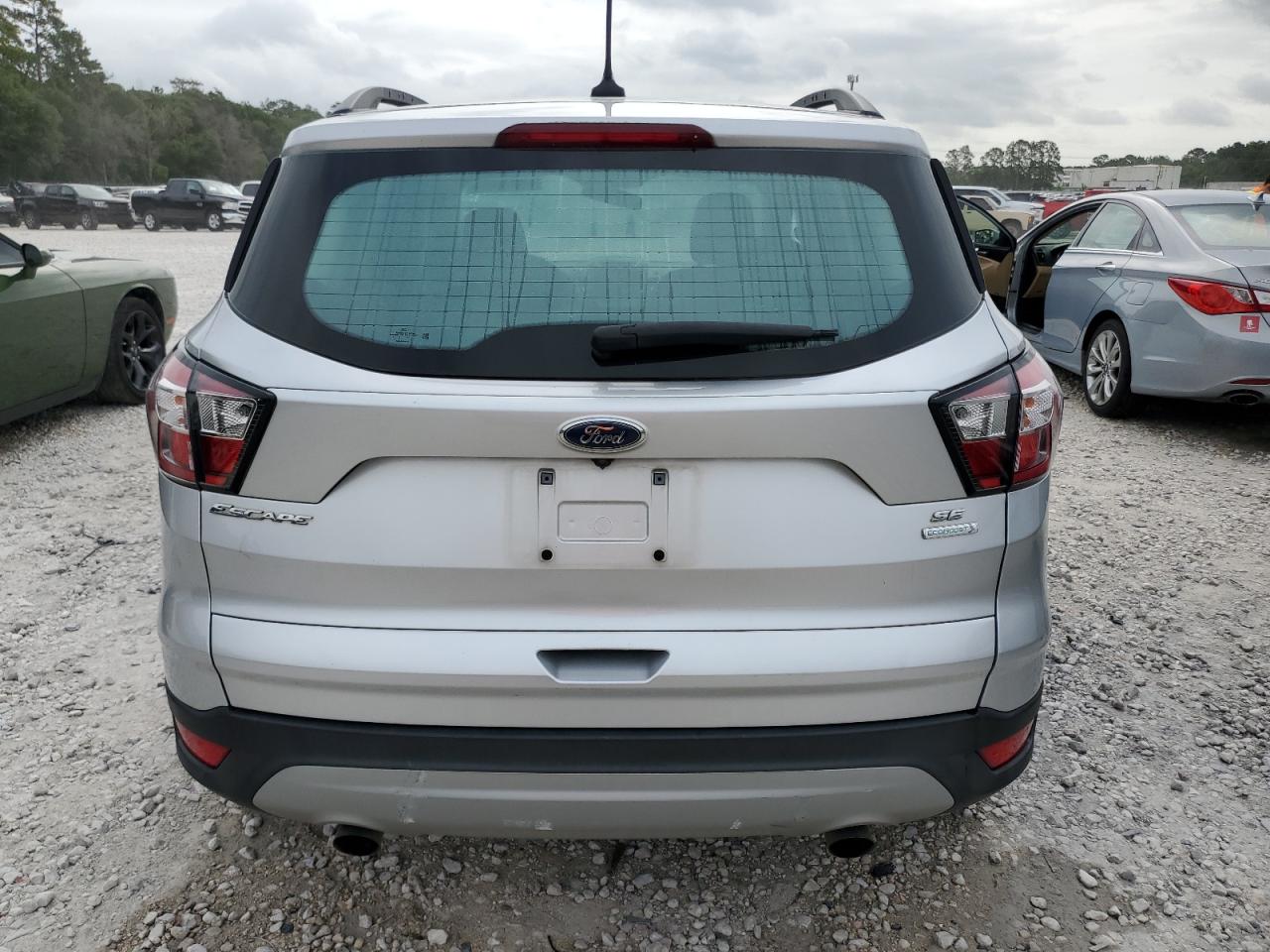 2018 Ford Escape Se vin: 1FMCU0GD3JUA97064