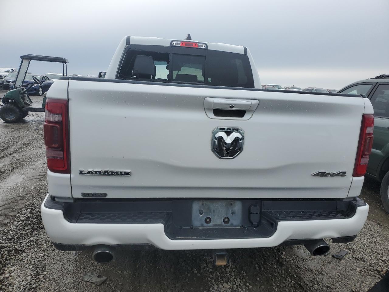 2020 Ram 1500 Laramie vin: 1C6SRFJT1LN331758