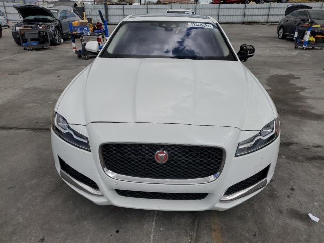 2016 Jaguar Xf Premium VIN: SAJBD4BV4GCY14613 Lot: 52360254