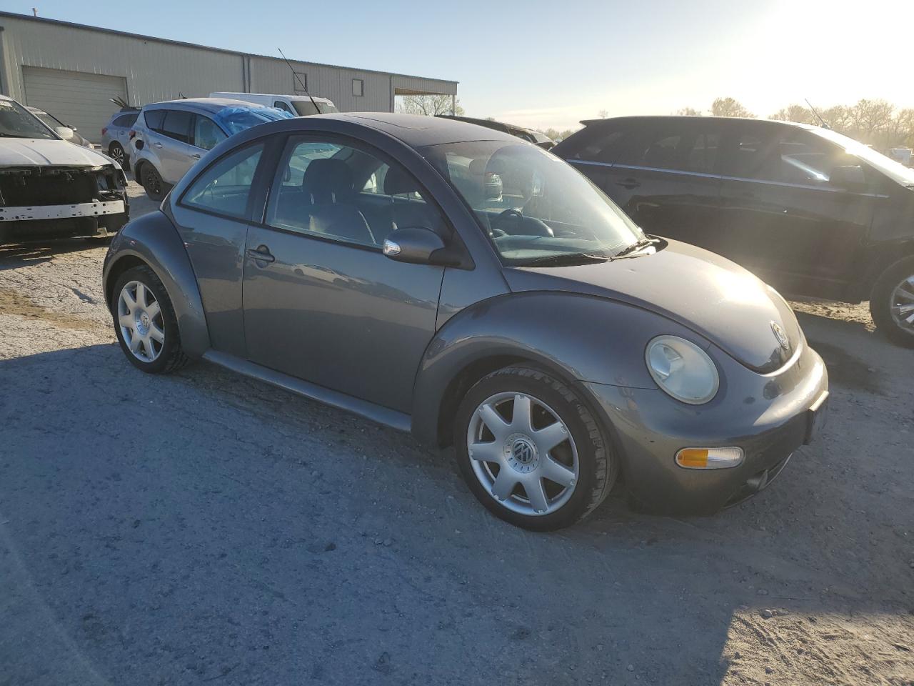 3VWCK21C33M436156 2003 Volkswagen New Beetle Gls