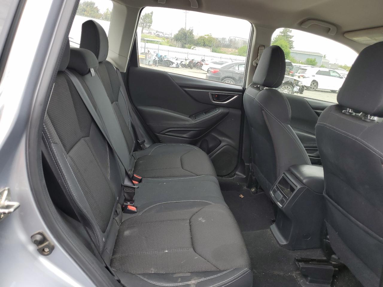 JF2SKACC9KH428704 2019 Subaru Forester