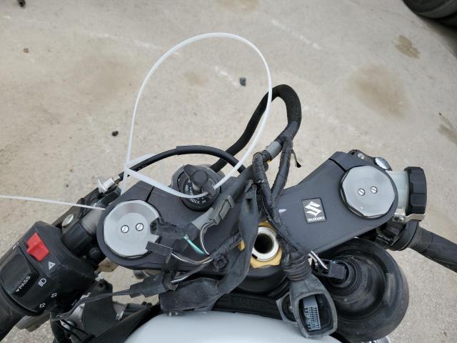 2019 SUZUKI GSX-R600 - JS1GN7FA9K7100563