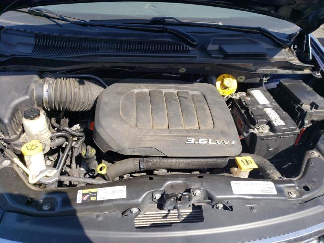 2015 CHRYSLER TOWN & COU - 2C4RC1CG7FR674738