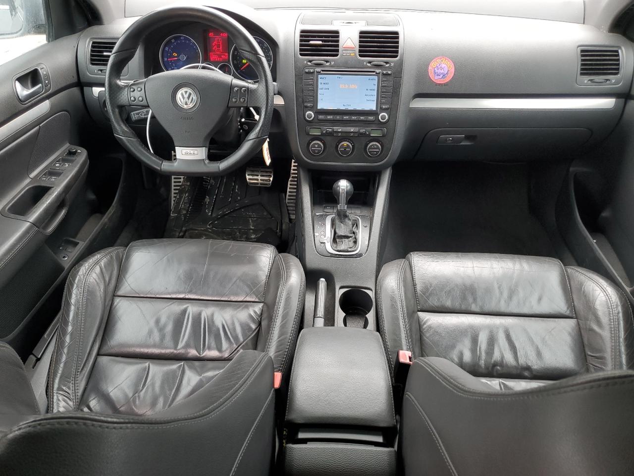 3VWXJ71K96M699345 2006 Volkswagen Jetta Gli Option Package 2