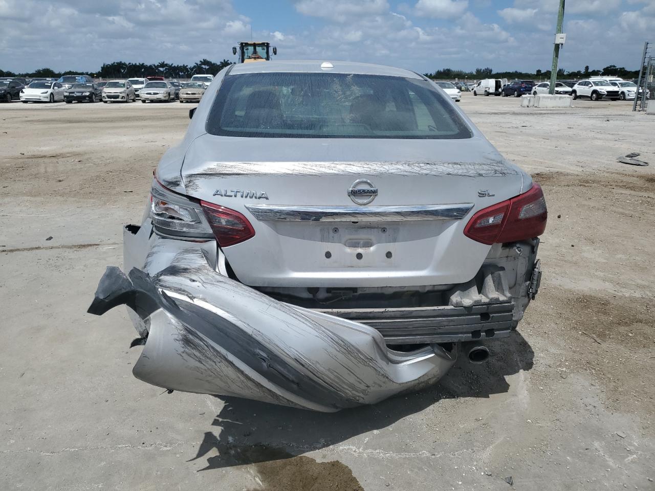 1N4AL3AP6JC250566 2018 Nissan Altima 2.5