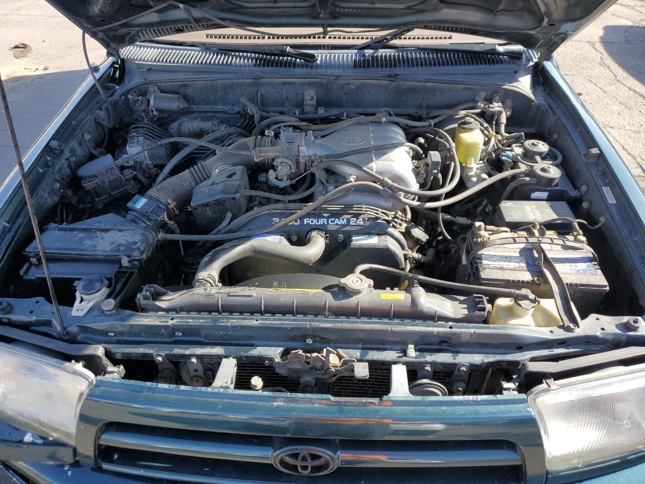 JT3HN86R4T0031611 1996 Toyota 4Runner Sr5