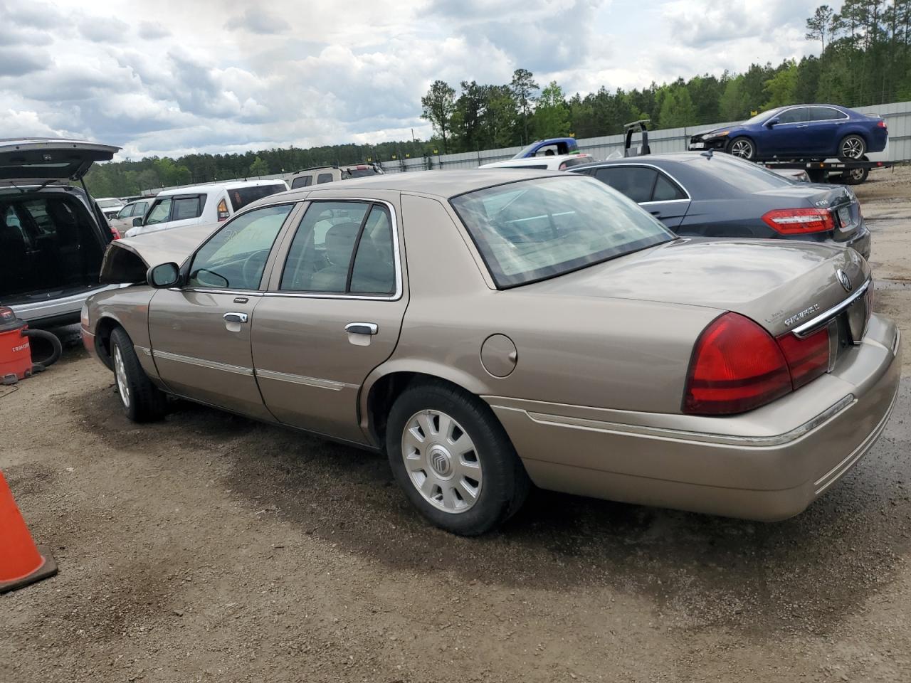 2MEFM75W64X661445 2004 Mercury Grand Marquis Ls