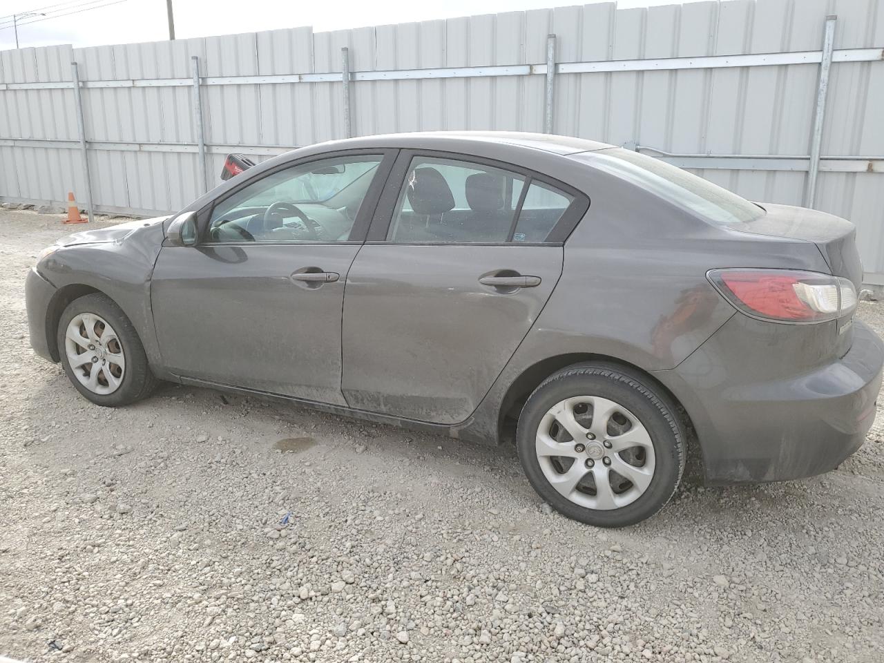 JM1BL1UF7D1837025 2013 Mazda 3 I