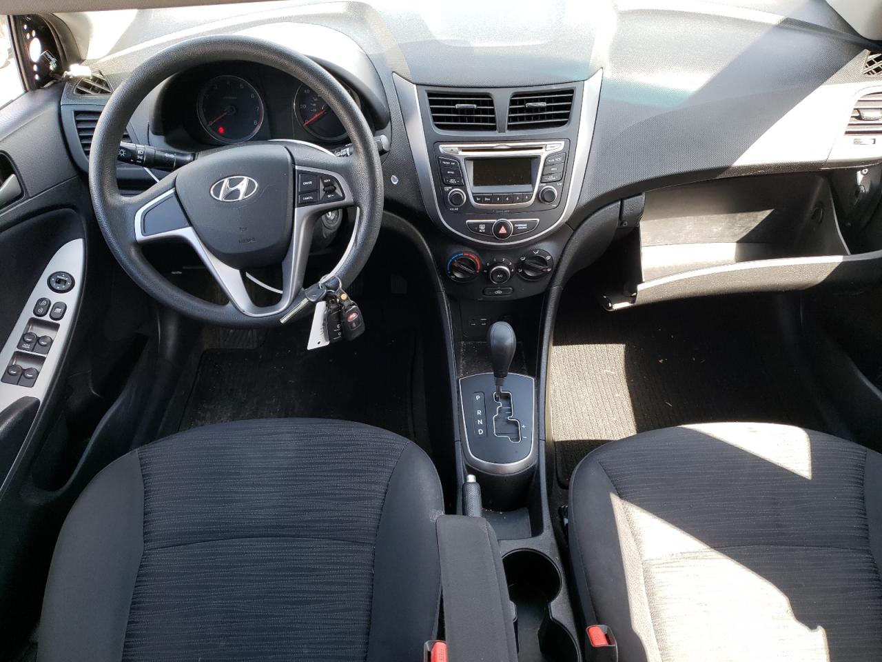 KMHCT5AE6HU332956 2017 Hyundai Accent Se
