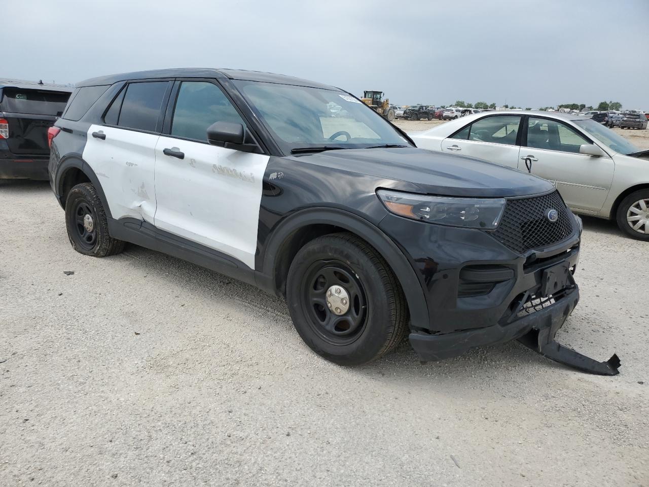 2022 Ford Explorer Police Interceptor vin: 1FM5K8AB9NGC24361