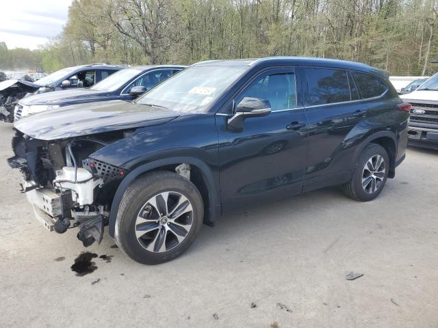 VIN 5TDHZRBH1MS131778 2021 Toyota Highlander, Xle no.1