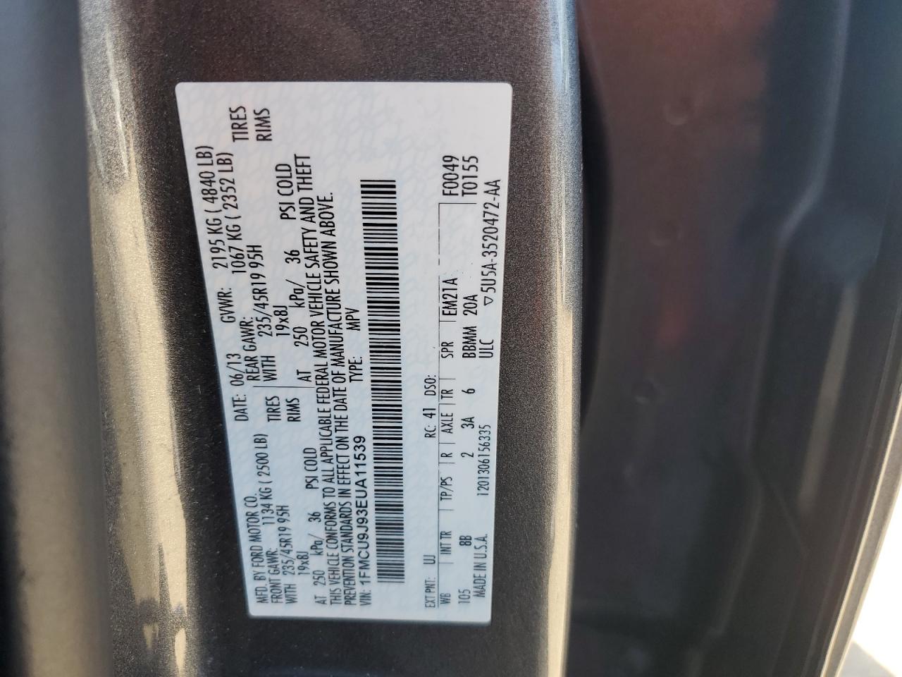 1FMCU9J93EUA11539 2014 Ford Escape Titanium