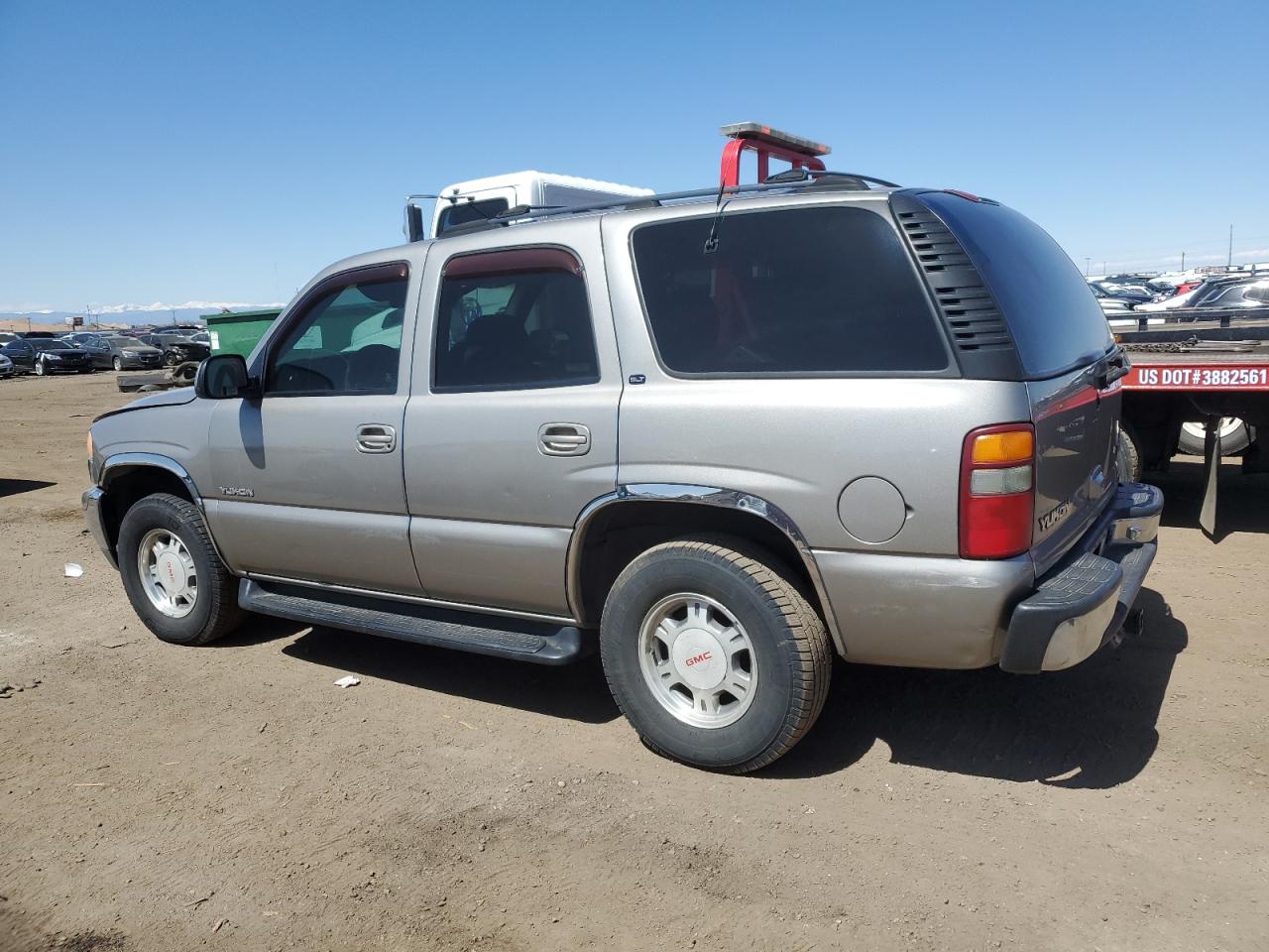 1GKEC13TX1J125984 2001 GMC Yukon