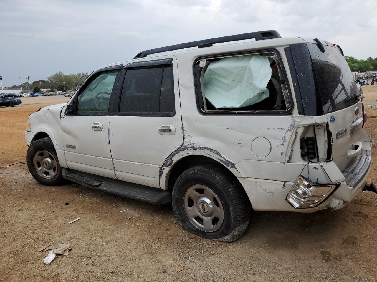 1FMFU15518LA32258 2008 Ford Expedition Xlt