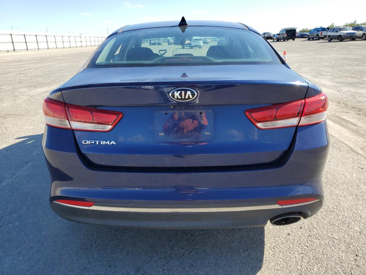 5XXGT4L36HG146657 2017 Kia Optima Lx