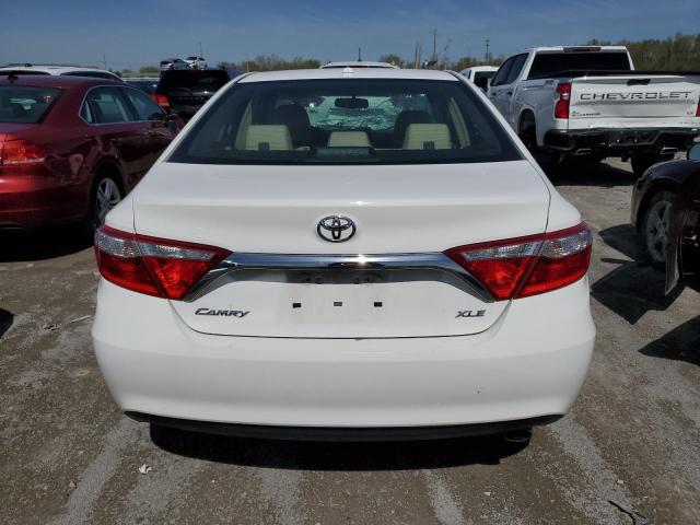 4T1BF1FK2FU967129 | 2015 Toyota camry le