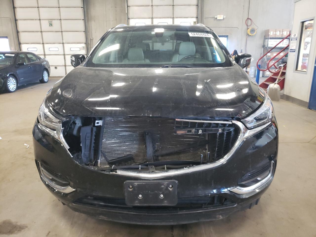 2018 Buick Enclave Essence vin: 5GAEVAKW8JJ226069