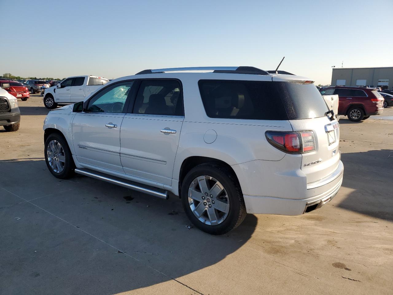 2016 GMC Acadia Denali vin: 1GKKRTKD7GJ121259