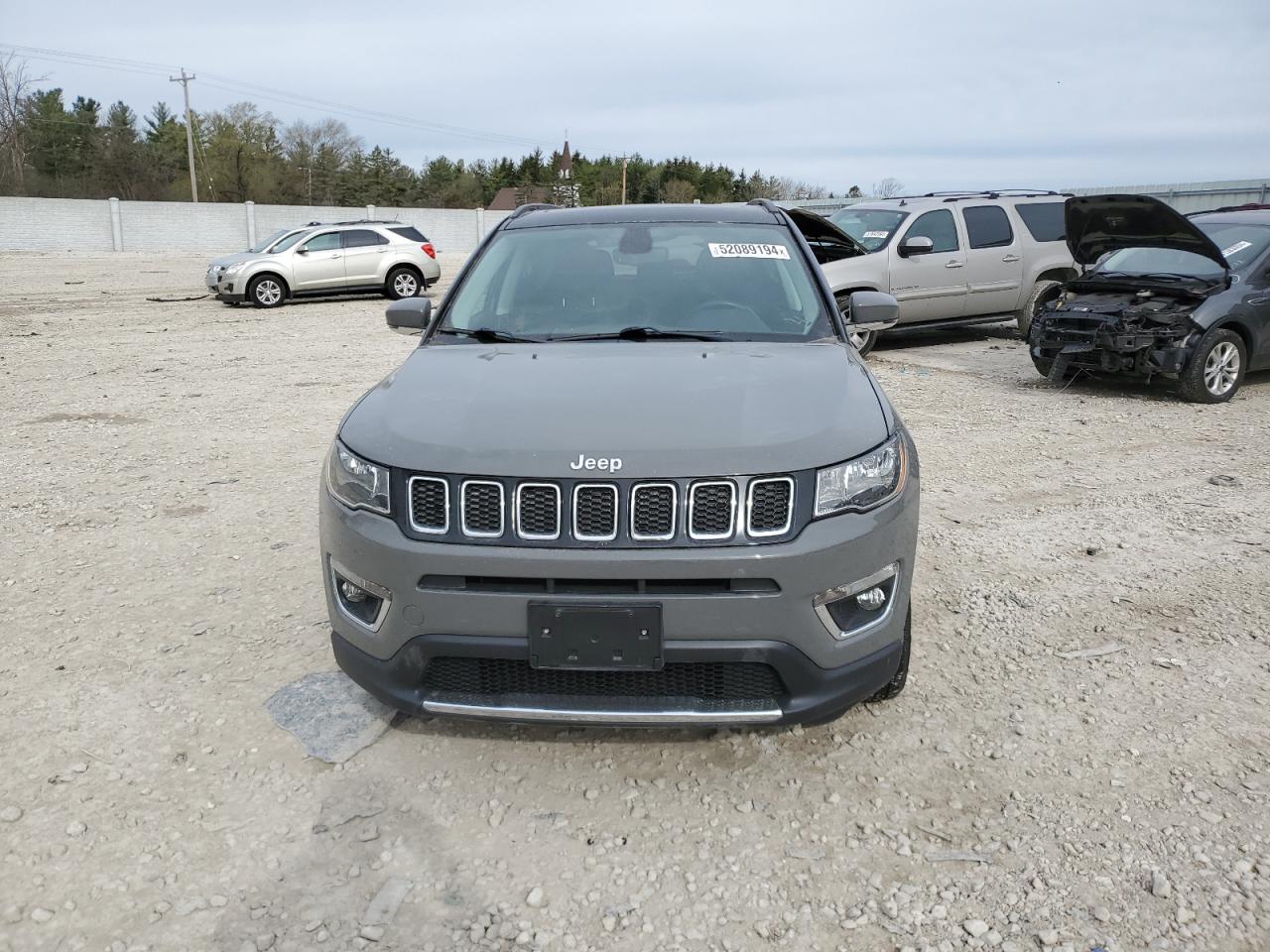 3C4NJDCB7KT704368 2019 Jeep Compass Limited