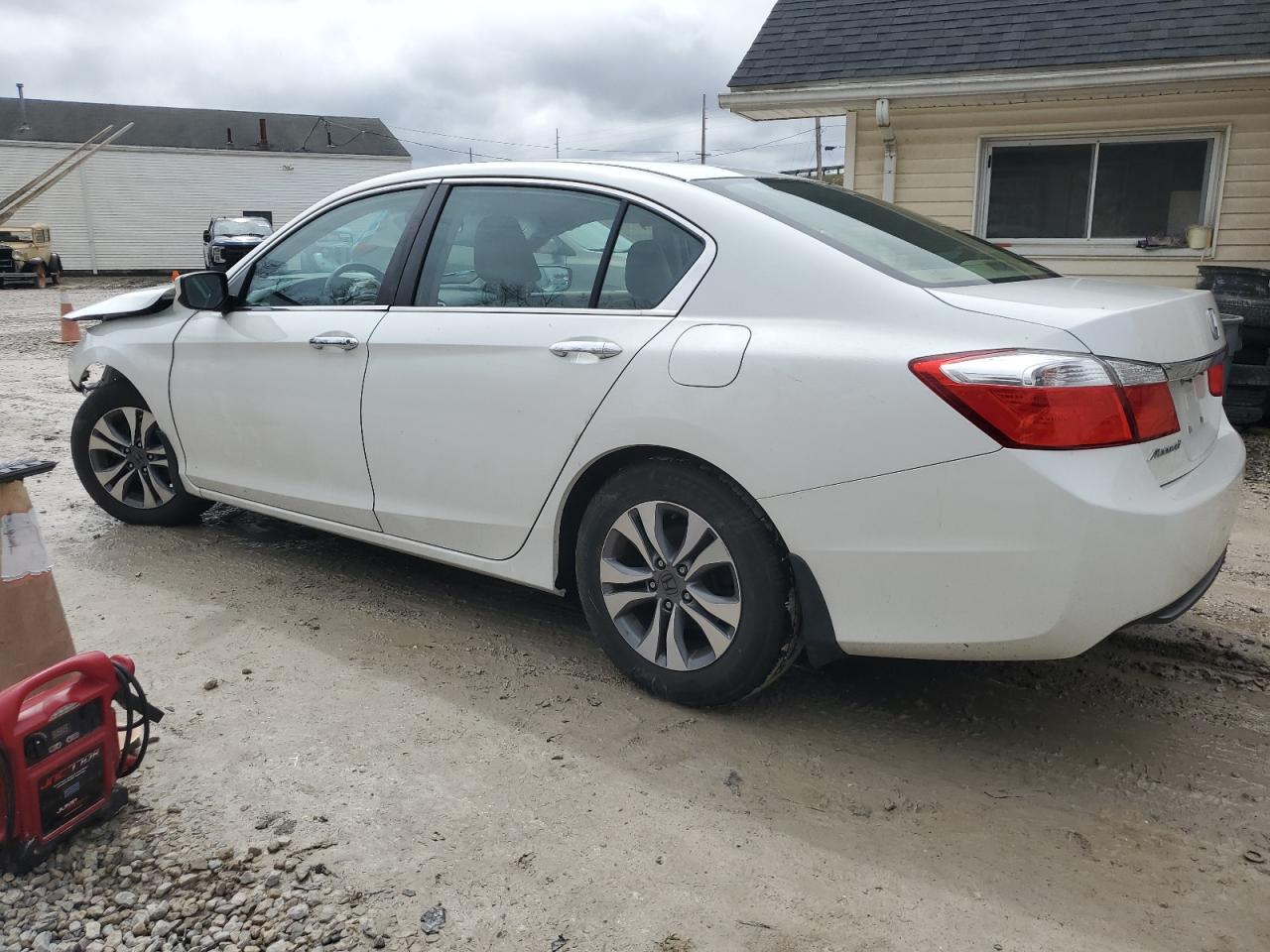 1HGCR2F36FA000136 2015 Honda Accord Lx