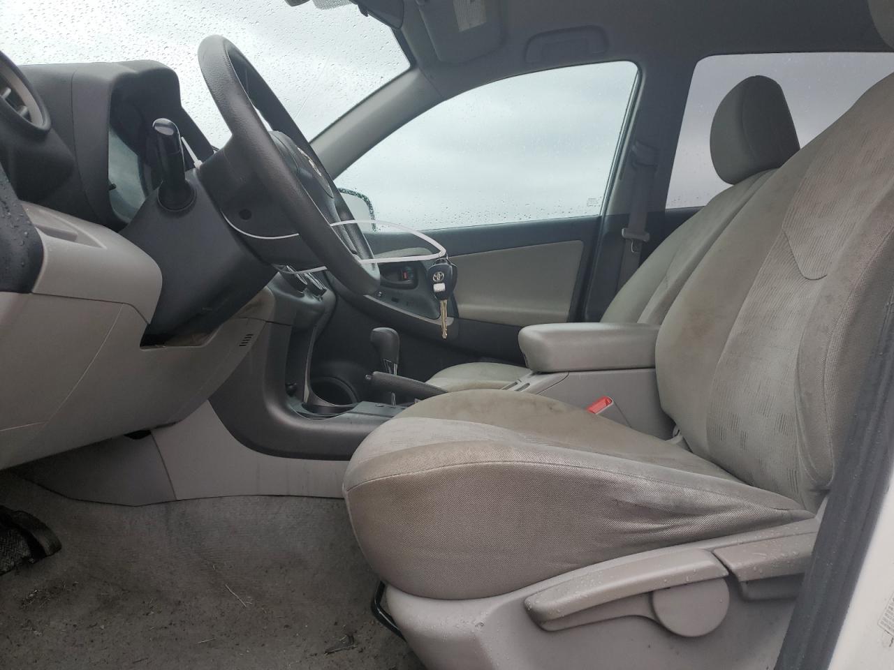 2T3BF4DV0AW055629 2010 Toyota Rav4