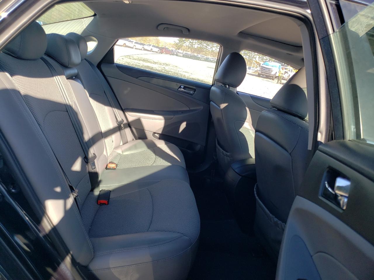 5NPEC4AB2DH725628 2013 Hyundai Sonata Se