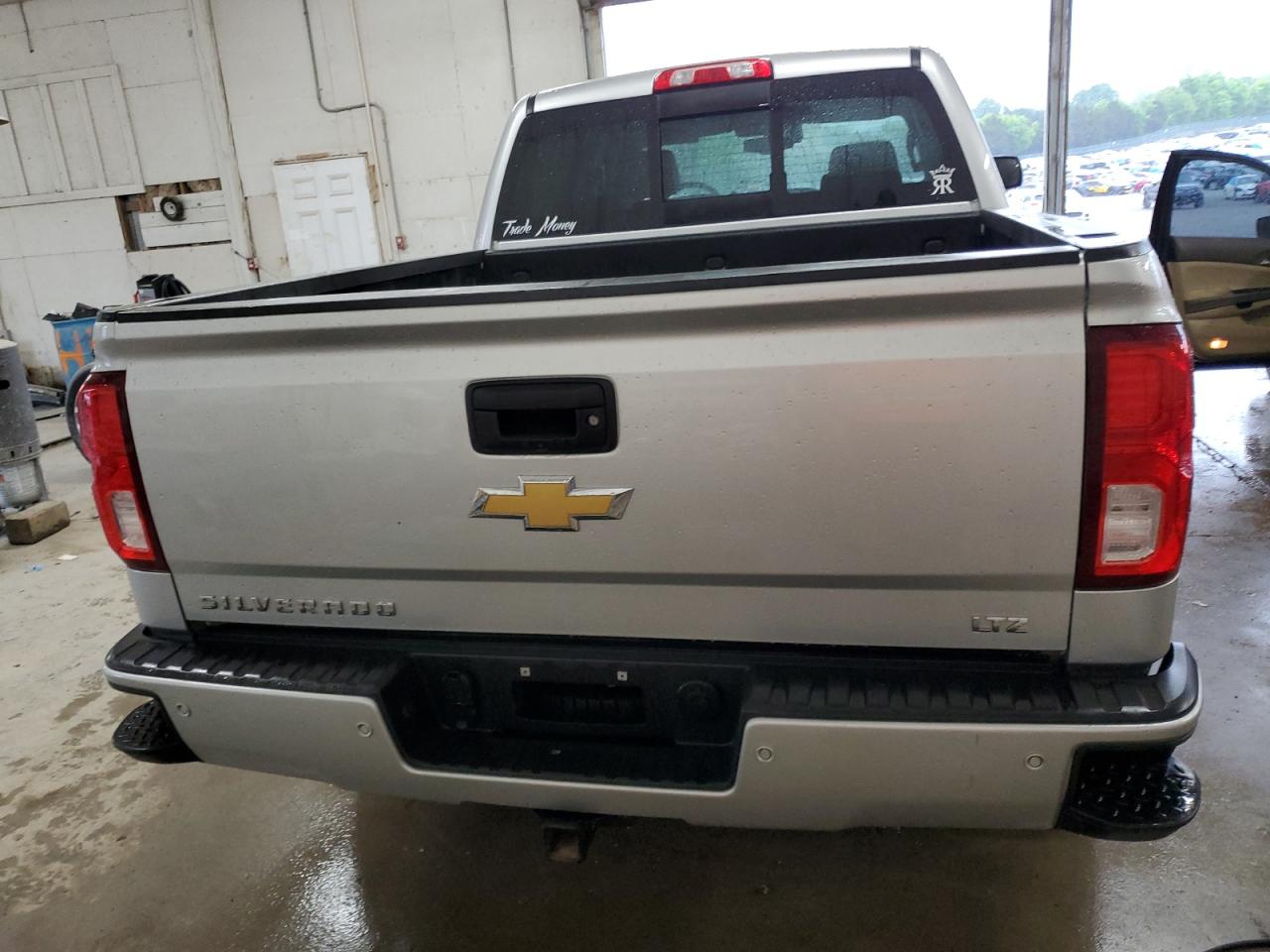 3GCUKSECXJG138085 2018 Chevrolet Silverado K1500 Ltz