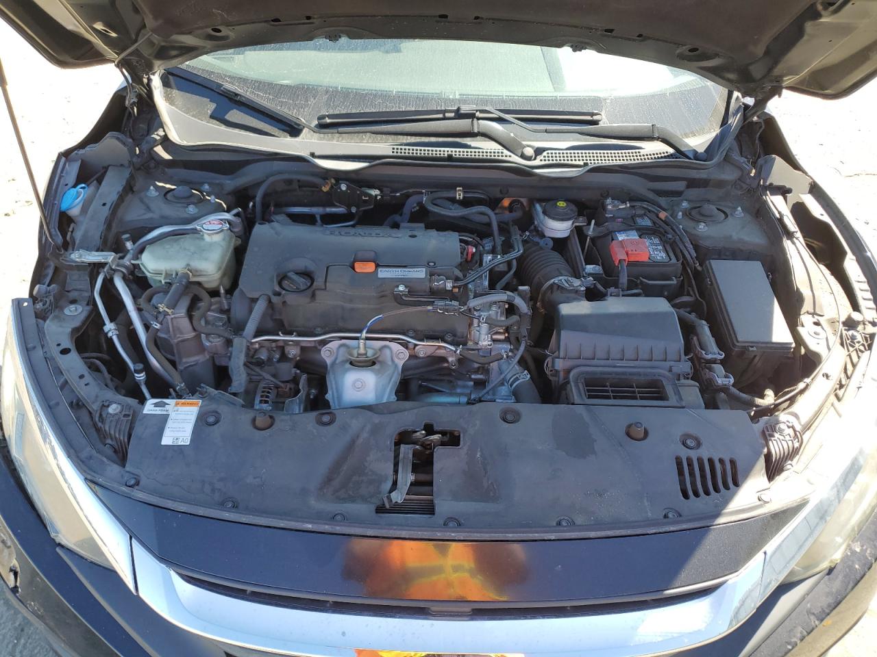 2HGFC2F50JH587492 2018 Honda Civic Lx