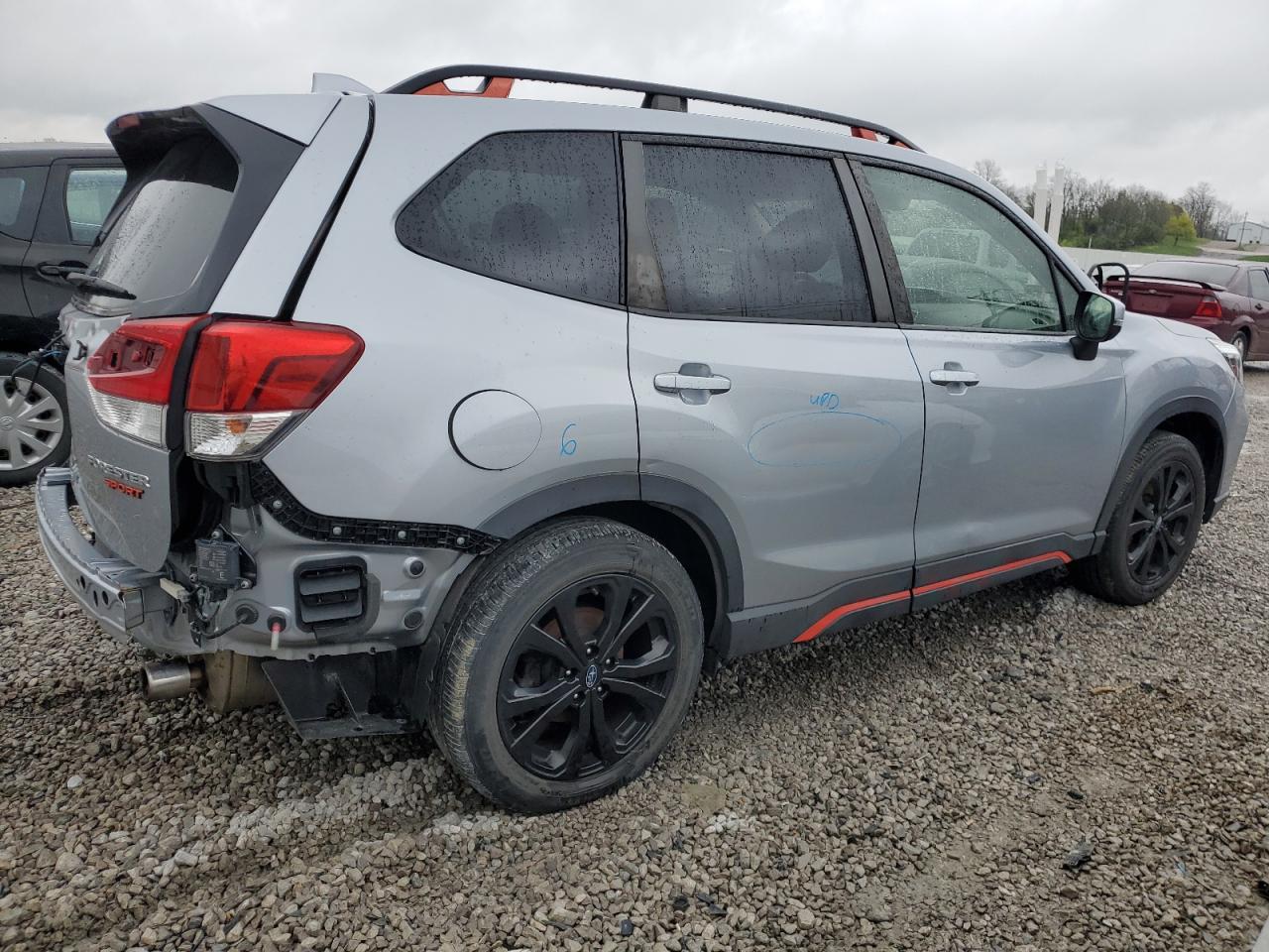 2019 Subaru Forester Sport vin: JF2SKAPC5KH557971