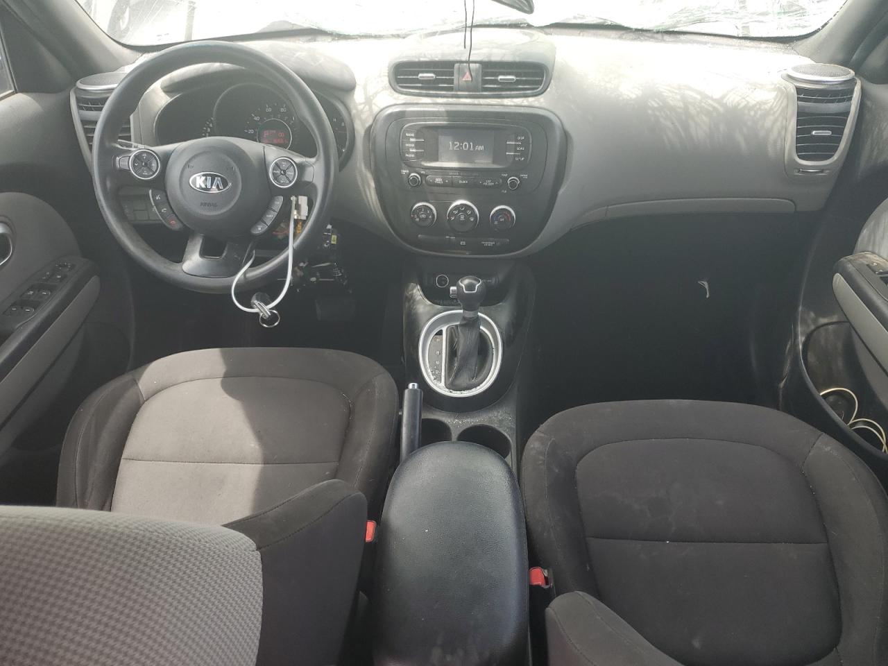 KNDJN2A21G7378041 2016 Kia Soul